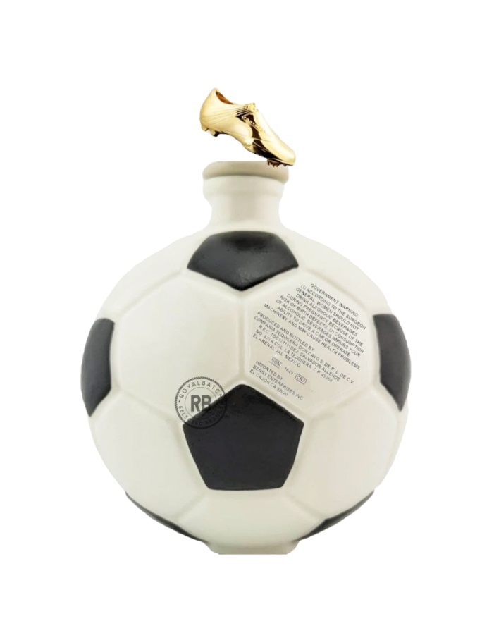 Oceano Azul Soccer Ball Reposado Tequila 1L