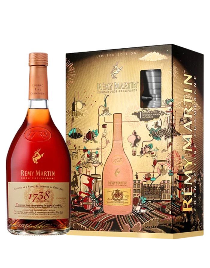 Remy Martin Limited Edition 1738 Accord Royal Cognac with Jigger Vap 700ml
