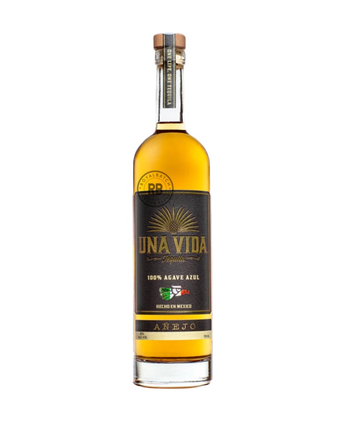 Una Vida Añejo Tequila